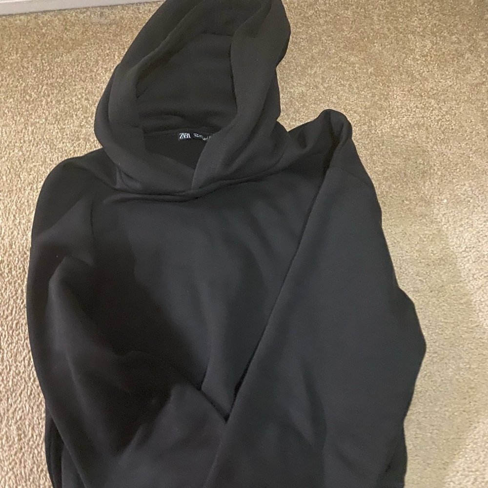 zara crop hoodie